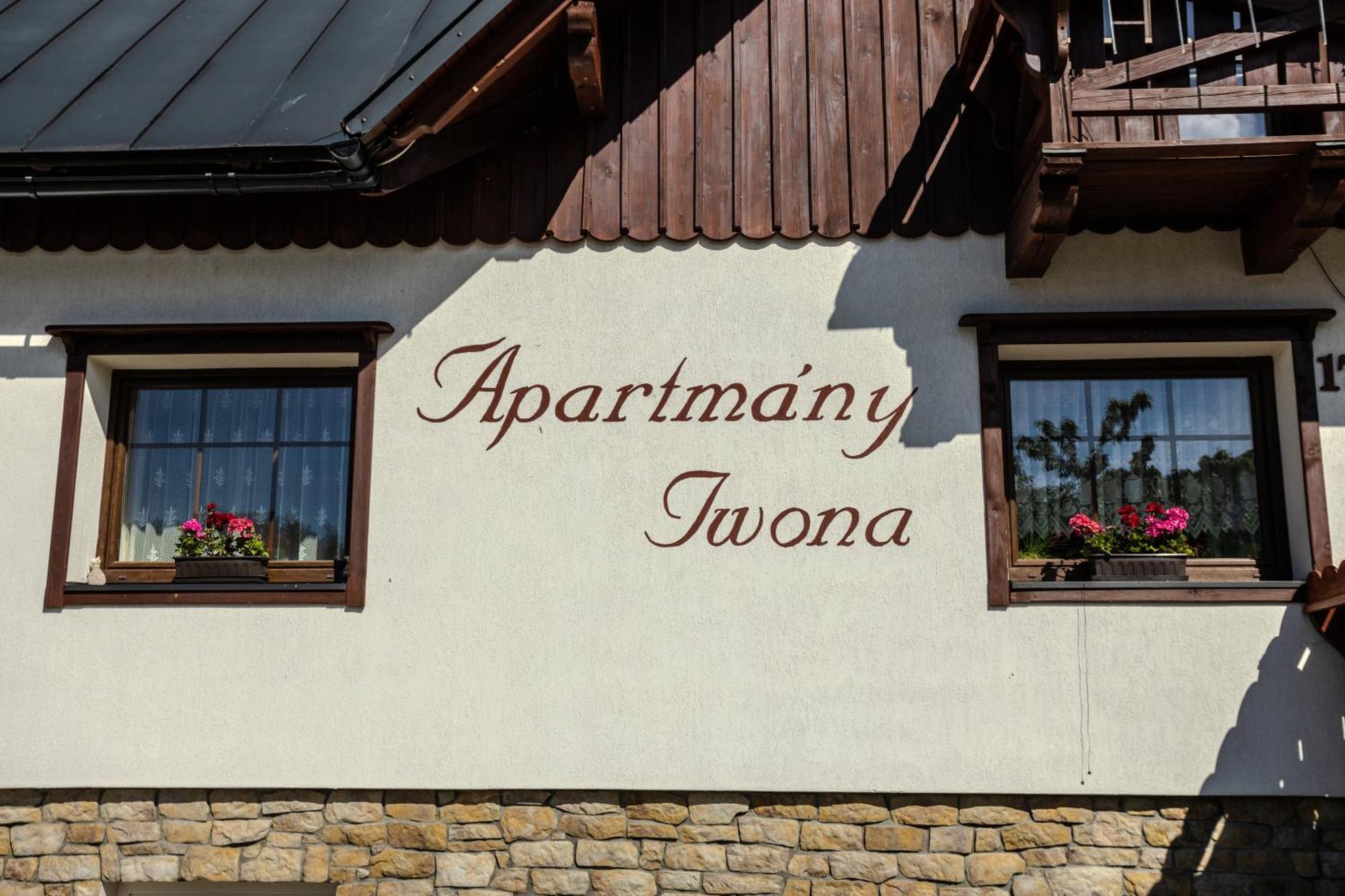 Apartmany Iwona 捷克布杰约维采 外观 照片