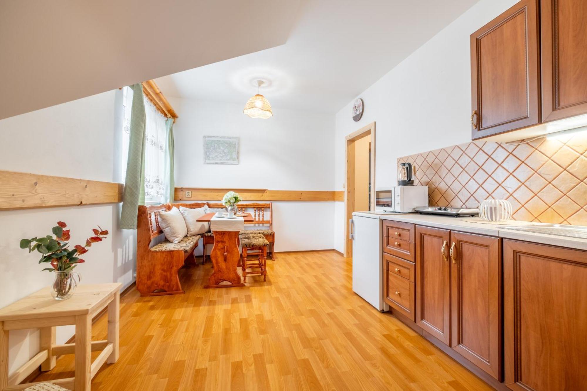 Apartmany Iwona 捷克布杰约维采 外观 照片