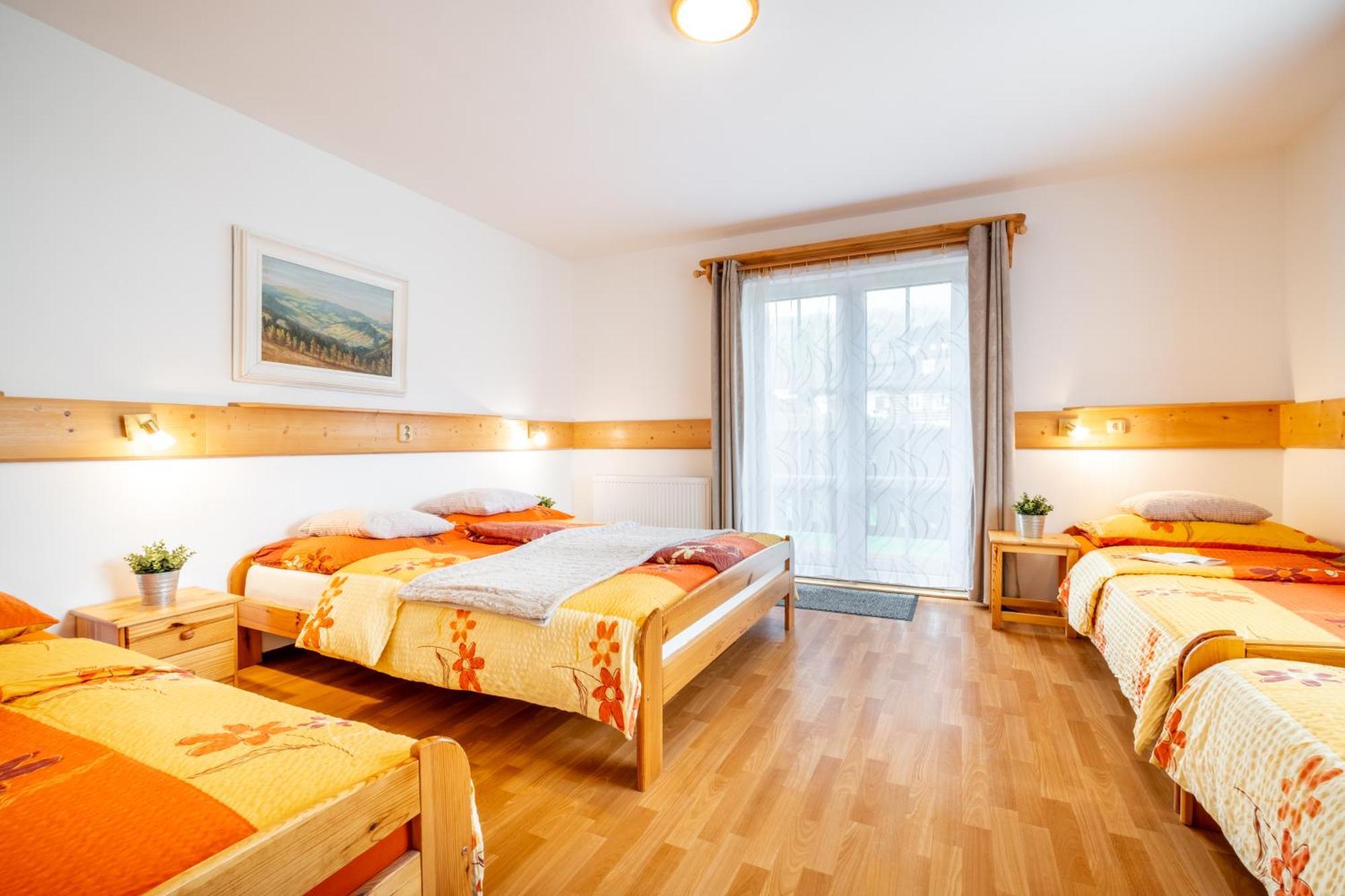 Apartmany Iwona 捷克布杰约维采 外观 照片